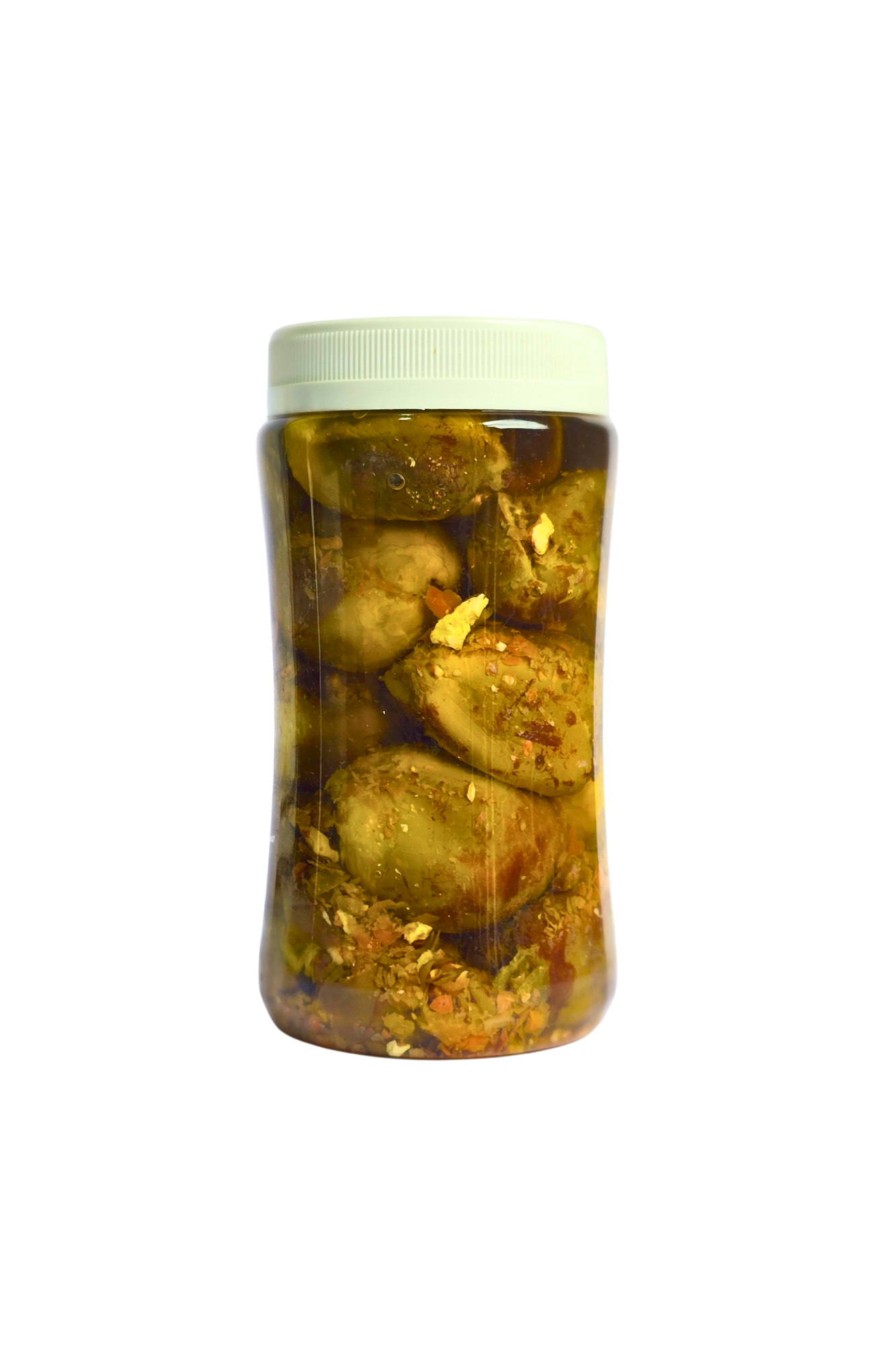 חצילי מַקְדוּס עם אגוזים